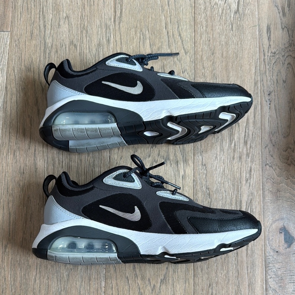 Nike Air Max 200 Winter Anthracite Black Metallic Silver Men's 9 - Picture 3 of 7